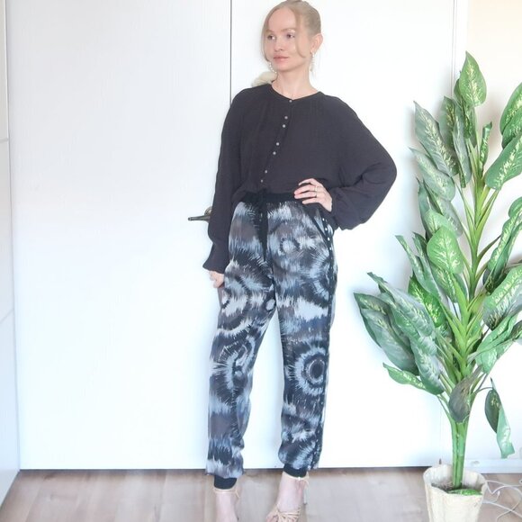 J. Crew 100% Viscose Black Long Wide Sleeve Blouse / Shirt / Top XL - Picture 11 of 11